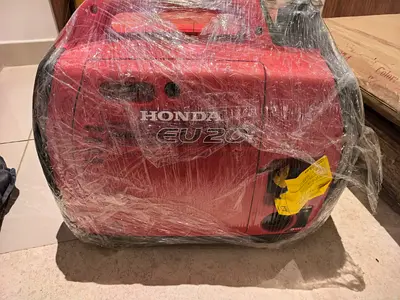 Camping Honda generator eu20i