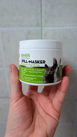 Tomlyn Pill-Masker paste for dogs & cats (opened)