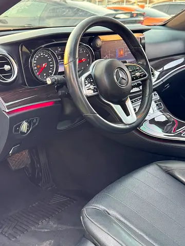 صورة مصغرة 15 لـ 2019 Mercedes-BENZ E-CLASS