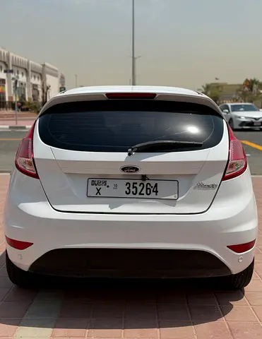 2013 FORD FIESTA 照片 5