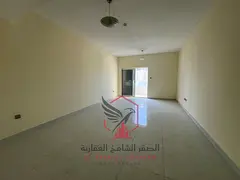 One month free, free parking, larger space, two rooms and a living room, master bedroom + large balc