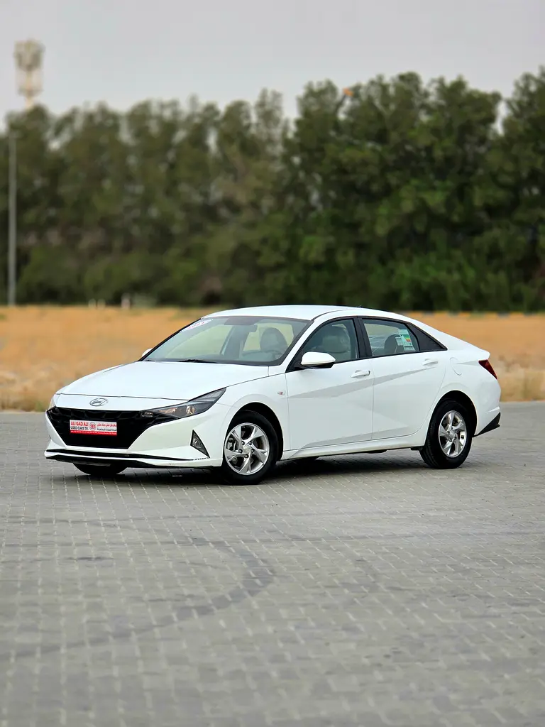هيونداي إلنترا 2023