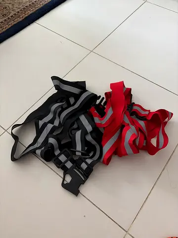 Set of 2 Elastic Resistance/Training Straps with Buckles (Red & Black)