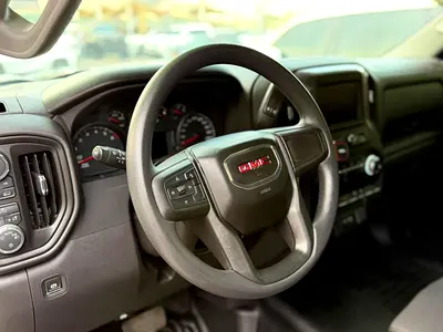 2024 GMC SIERRA 照片 9