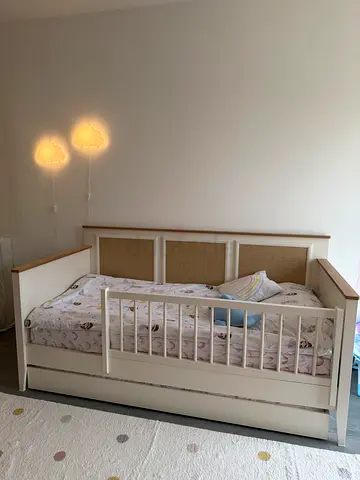 White wooden kids bed with bed drawer - good condition