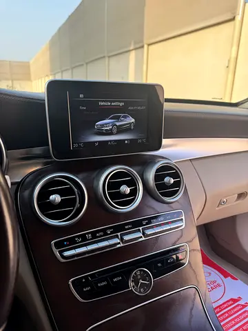 صورة مصغرة 14 لـ 2015 Mercedes-BENZ C-CLASS