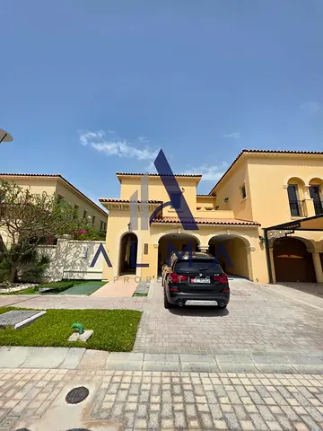 3 Bedroom + M Townhouse | Terrace & Balcony | Vacant