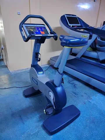 Precor Upright Exercise Bike with Console - Good Working Condition