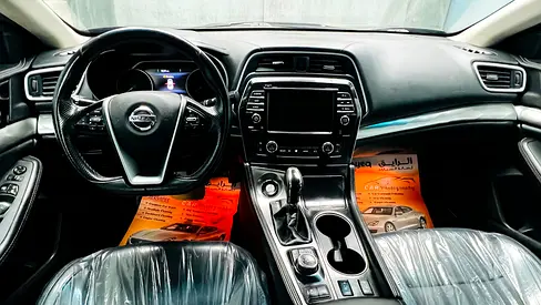 2021 Nissan MAXIMA 照片 3