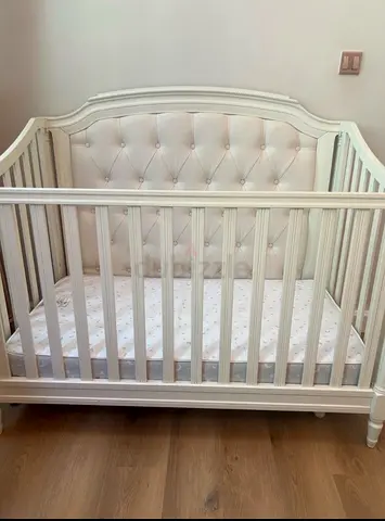 Pottery Barn Kids Baby Crib + Double-Sided Mattress