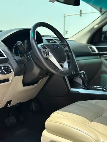 2014 FORD EXPLORER 缩略图 9