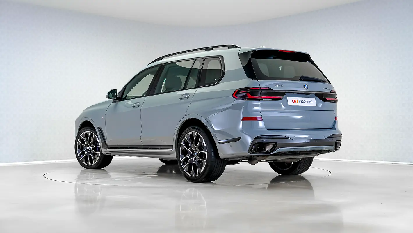 BMW X7 2024