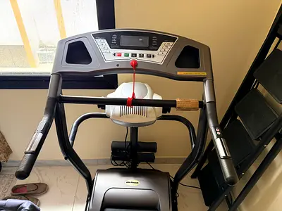 Used treadmill with incline and pulse monitor - good working condition