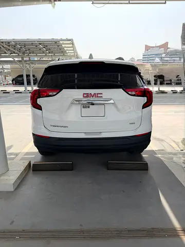 2021 GMC TERRAIN 照片 4