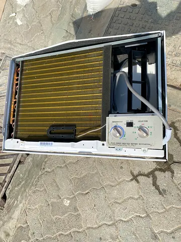 Sale Window Type AC