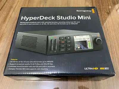 Blackmagic Design HyperDeck Studio Mini - Broadcast Deck (Boxed)