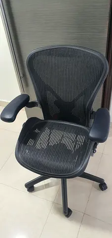 Herman Miller Areon Classic Chairs For Selling