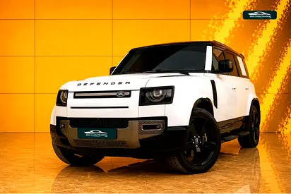 Land Rover Defender 110 2025 GCC specs for 5,046.00 AED monthly