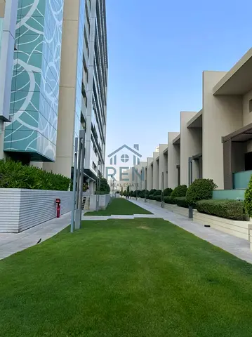 Amazing Community |Best Price | Available unit