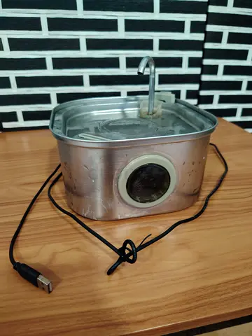 MOVING OUT SALE: Automatic Pet Water Fountain