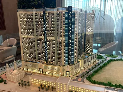 10 years payment plan, close to sea, and few minutes to Dubai