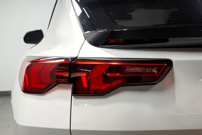 2025 BMW X2 缩略图 13