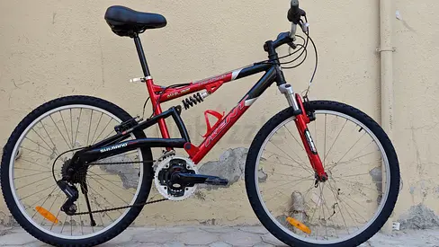 Mountain bicycle Japan import Free delivery used refurbished 100% working high quality strong bike
