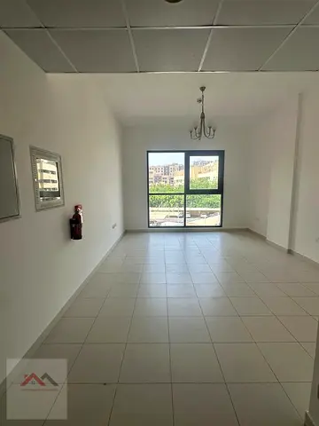 Spacious Studio |Front of Metro | Well-maintained
