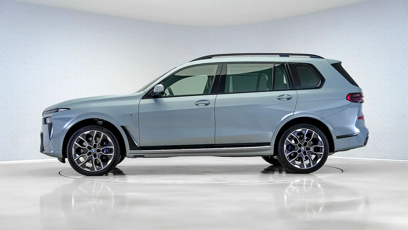 BMW X7 2024