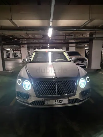 Bentley Bentayga Signature | Full Bentley Service History | Warranty Until 2029.Full Bentley Service
