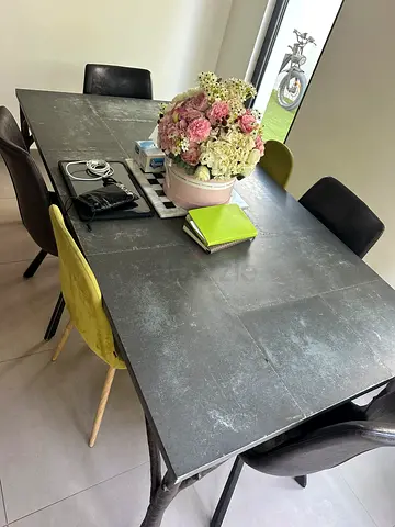 West elm table with 4 chairs