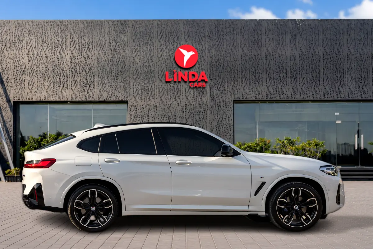 BMW X4 2023