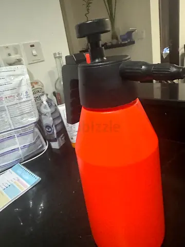 Hand Pressure Sprayer Bottle