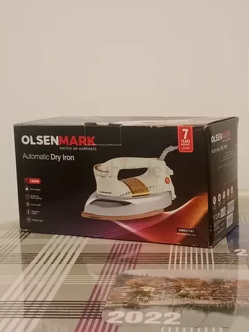 Olsenmark Automatic Dry Iron (unused in box)