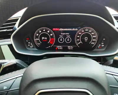2022 AUDI RS Q3 照片 10