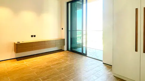 Brand New | Ready To Move | Community View