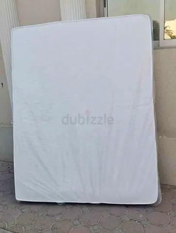180x200cm King size mattress. Same day delivery available