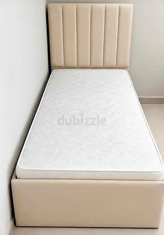 Bed Brand New Attractive Design Valvet Color