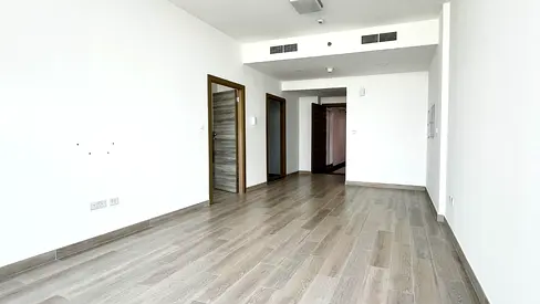 Bright Apartment | Marina skyline view | Corner unit
