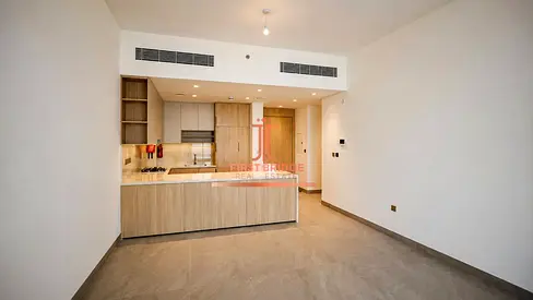 POOL VIEW | SPACIOUS LAYOUT | SEMIFURNISHED