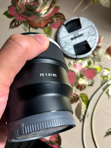 Sony 85mm 1.8 for sony camera