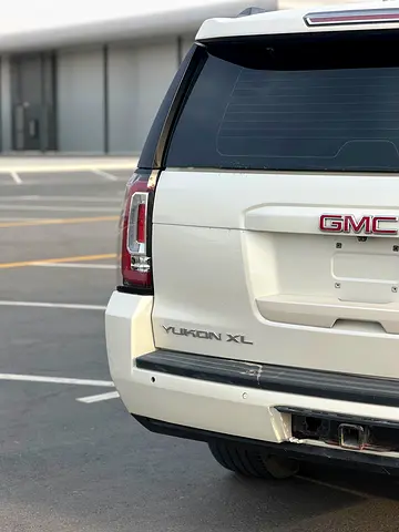 2015 GMC YUKON — фото 10