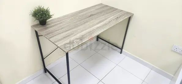 JYSK Desk