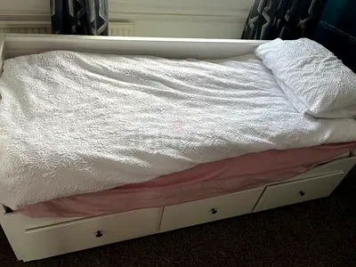 Ikea Hemnes Daybed with 2 Matresses In Perfect condition