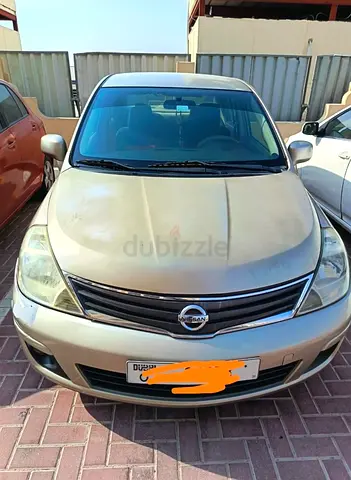 Nissan Tiida 2011