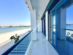 Beachfront Elegance | World Famous Skyline View
