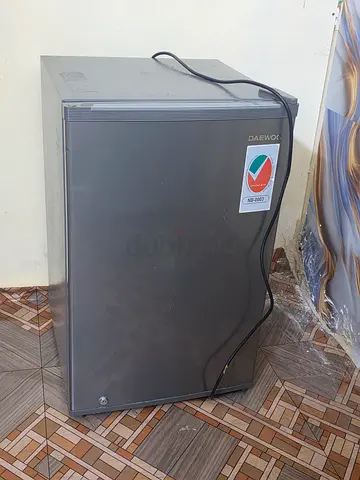 Refrigerator for sale small deawoo