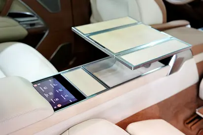 2023 LAND Rover RANGE ROVER — миниатюра 13