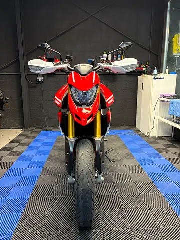 Ducati Hypermotard SP