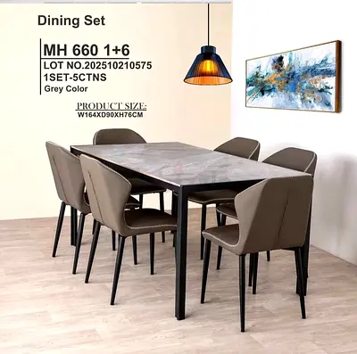 Brand new Top Marble dinning Table with 6 Chairs Available